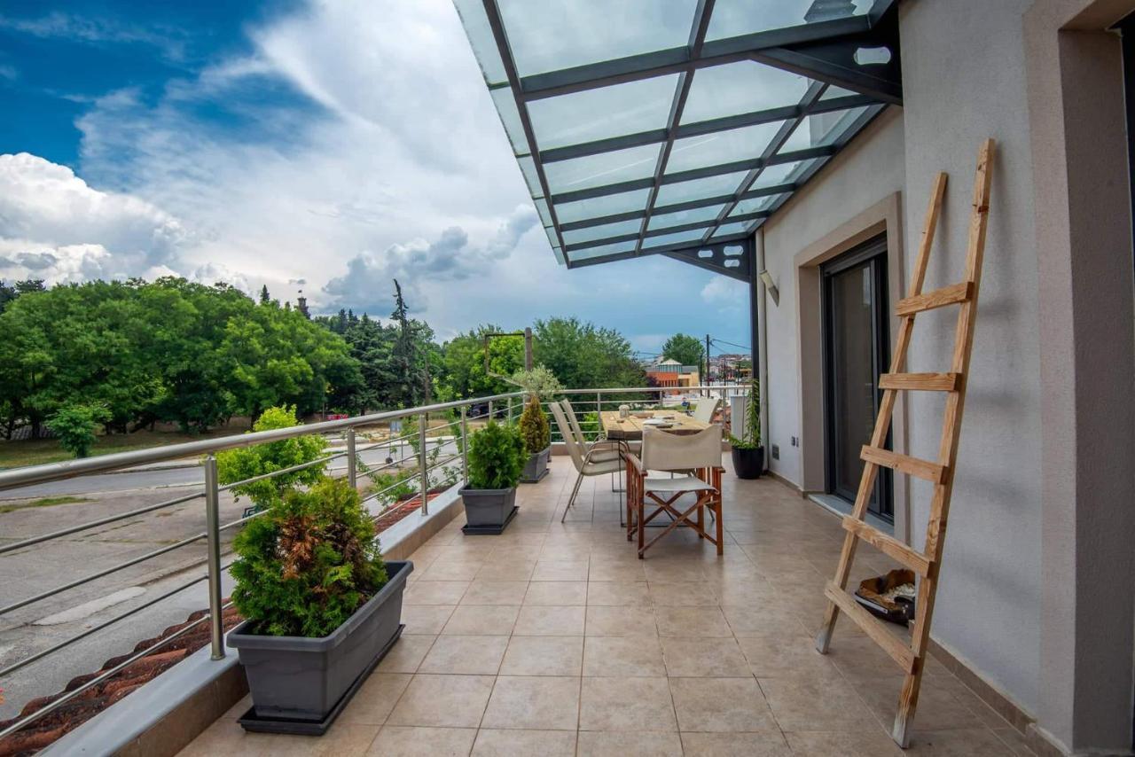 Το Σπίτι Δίπλα Από Το Ποτάμι Apartment Trikala  Luaran gambar